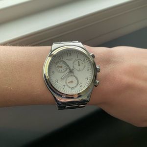 Two-tones Swatch Watch!